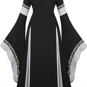 Medieval Renaissance Vampire Costume